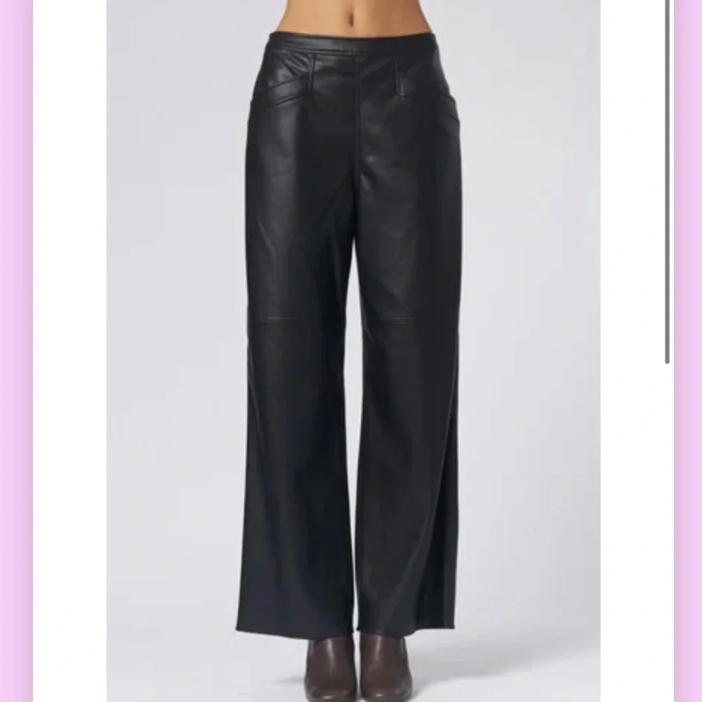 NWT $376  Sz M Raquel Allegra Black Faux Vegan Leather Lynn Pants